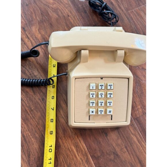 Vintage ITT Beige Push-Button Landline Phone Coiled Cord PROP Untested RJ11C 70s - Picture 3 of 9